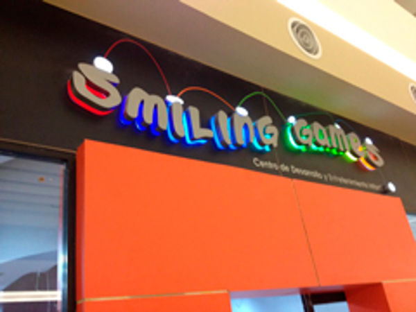 Smiling Games, Educaci�n / Idiomas
