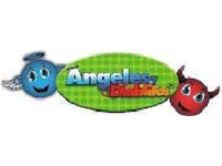 Angeles y Diablitos