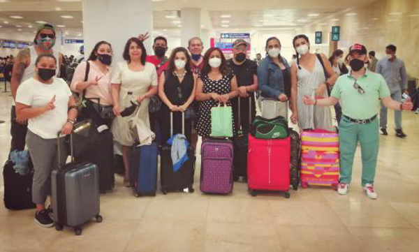 Recuerdo del Fam en Cancún en el hotel wyndhammaya realizado por Qualitymayorista