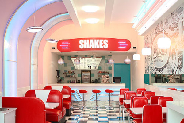 En la franquicia Lucy´s Shake Factory encontrarás además de helados, deliciosas bebidas calientes