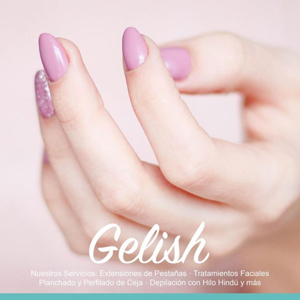 Luce unas uñas lindas de Gelish en la franquicia Be a Lash Girl