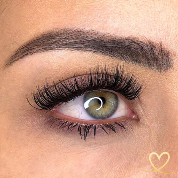 Eye Love Lashes, la franquicia especializada en la belleza de tu mirada.