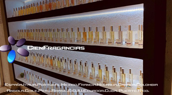 La franquicia CienFragancias lanza su concepto de perfumería de marca blanca.