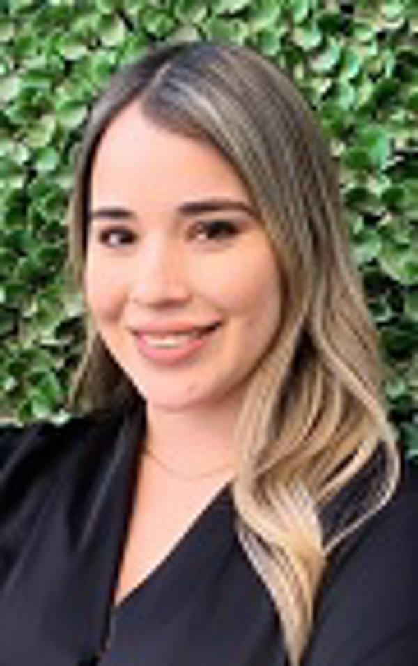 Entrevista a Nayeli Sarrazin, franquicia Sugar & Co