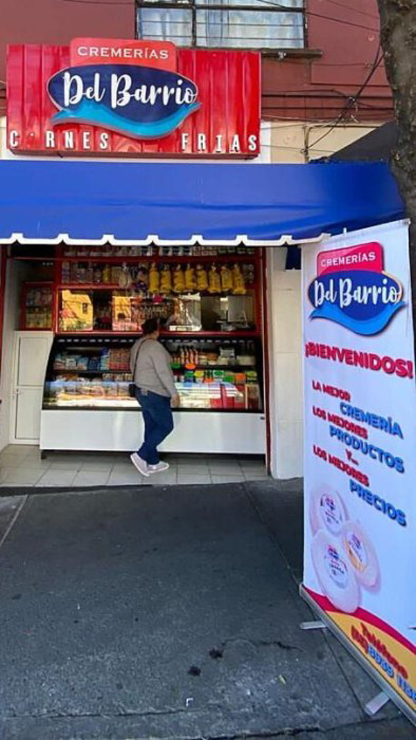 ¡Gran inauguración de una franquicia más de Cremerías Del Barrio!