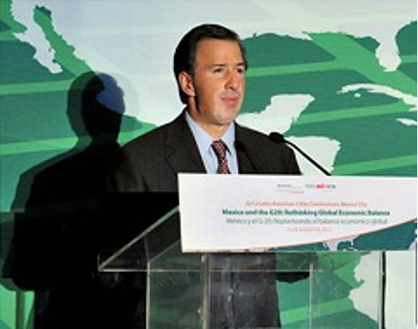 México trabaja para mejorar la economía mundial